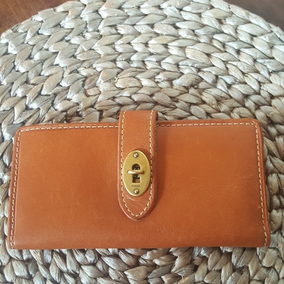 Fossil Handbags - Fossil Tan leather wallet with turn front clasp